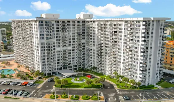 PARLIAMENT HOUSE CONDO