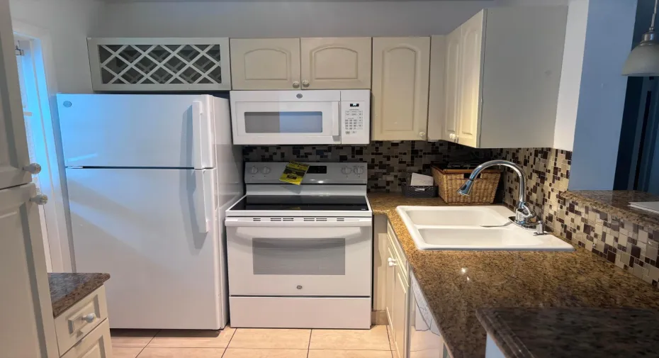 Kitchen - Unit 103