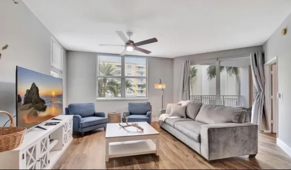 tons of natural light