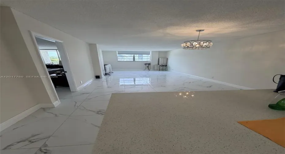 Living room/ dinning room