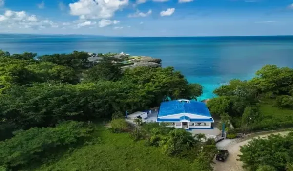 Spectacular Oceanfront Home