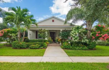 LUSH LANDSCAPING AROUND HOME