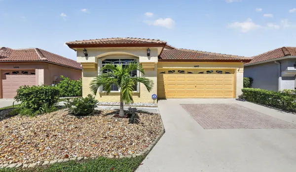 2097 Bonisle Circle