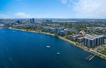 1801 N Flagler Dr, 824