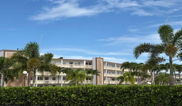Guildford Condo