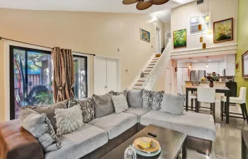 Living/Dining Area