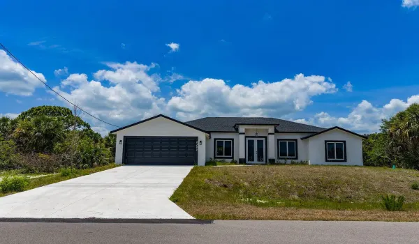2392MaddenAvePalmBaya-1