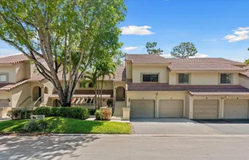 5521 Coach House
