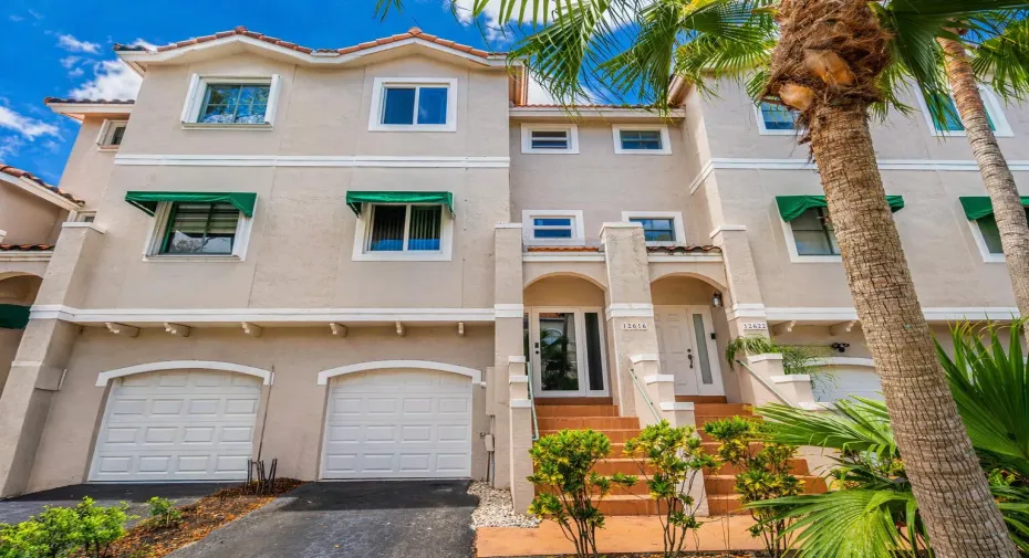 Front of Strucure, 1-Car garage