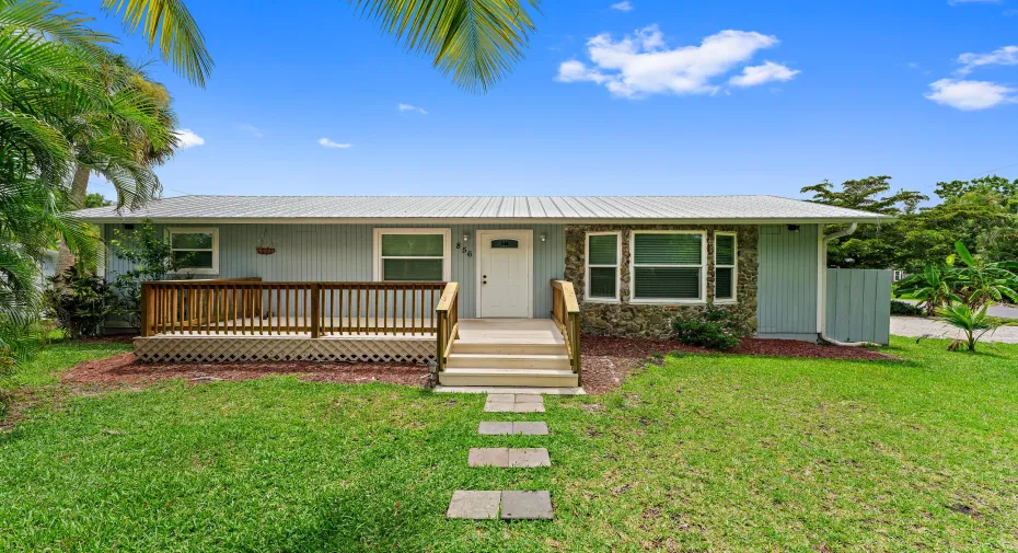 004-856SWRusticCir-Stuart-FL-34997-FULL
