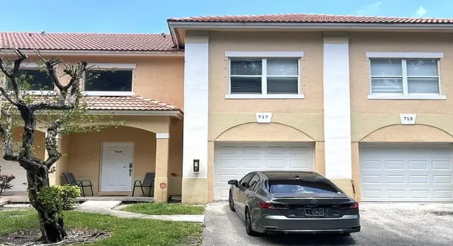 717 front1