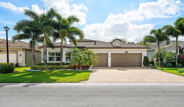 Lushly Landscaped Exerior