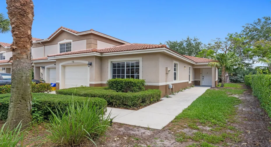 6685 Old Farm Trail - Front 1