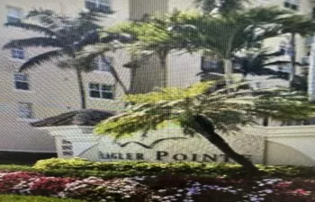 Entrance to Flagler Pointe