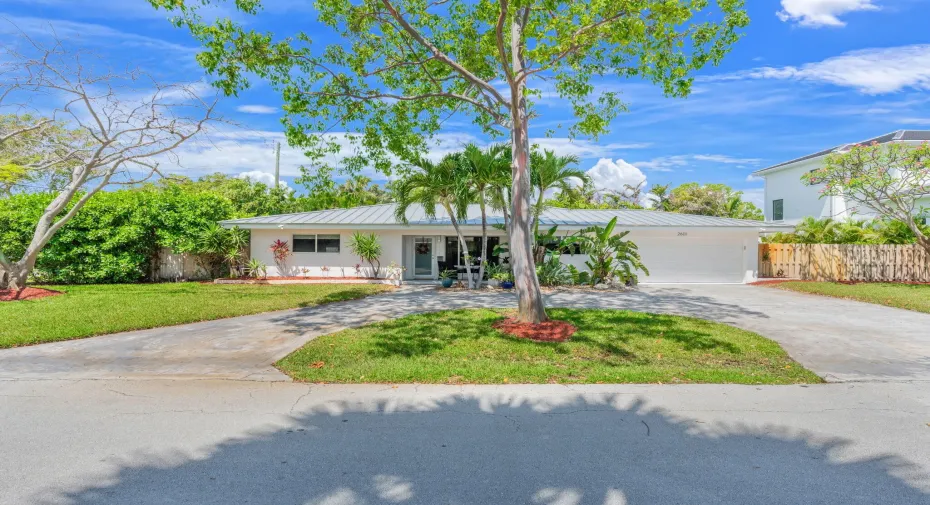 1-web-or-mls-2601 NE 27th Way, Fort Laud
