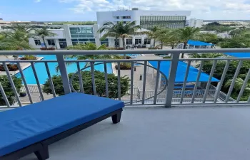 13676