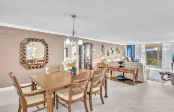 Large 3 bed 2.5 Bath Condo