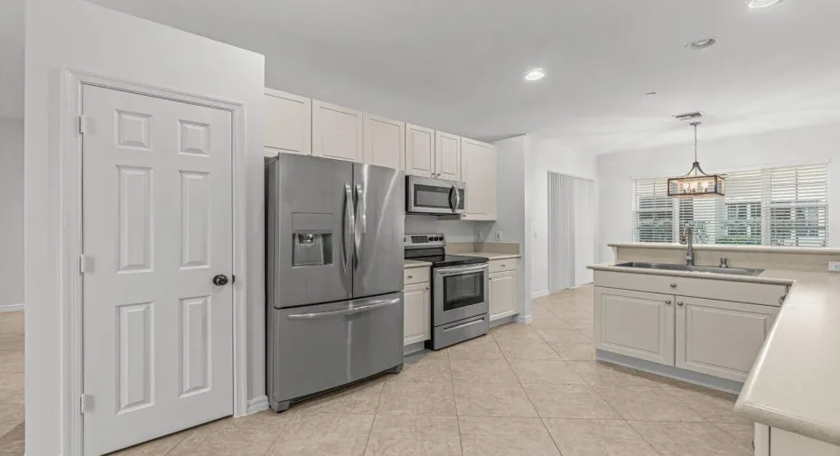 011-118LancasterRoad-BoyntonBeach-FL-334