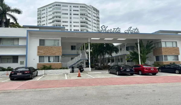 Front view Building