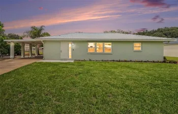 205 E SUGARLAND CIR 
CLEWISTON, FL 33440