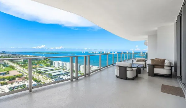 036-220LakeShoreDrive-2109-LakePark-FL-3
