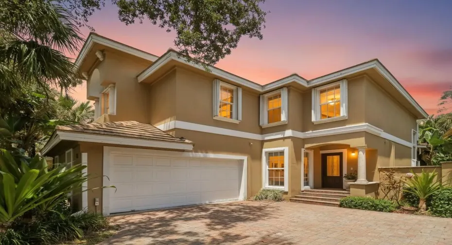12 Grand Bay