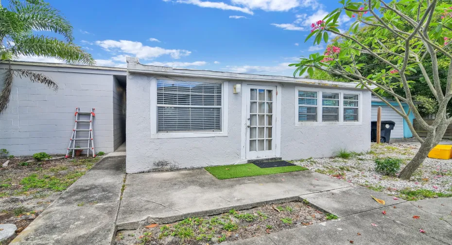 817 N J St, Lake Worth Beach - 1