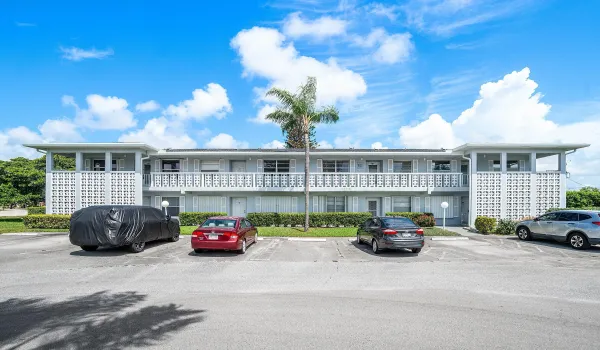 001-2835Southwest13thStreet-202-DelrayBe