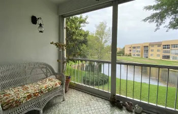 Enclosed Balcony with Beautiful Views