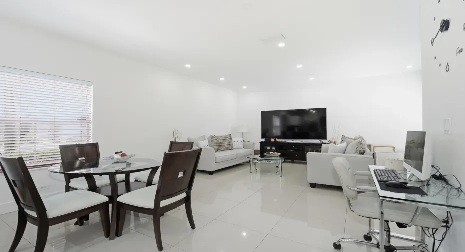 14030 SW 49th St-6