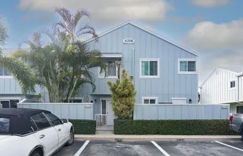 6189 Riverwalk_Unit 2_001