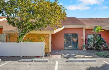 Townhouse For Sale