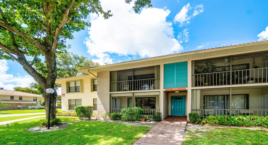 002-9810PineappleTreeDrive-101-BoyntonBe