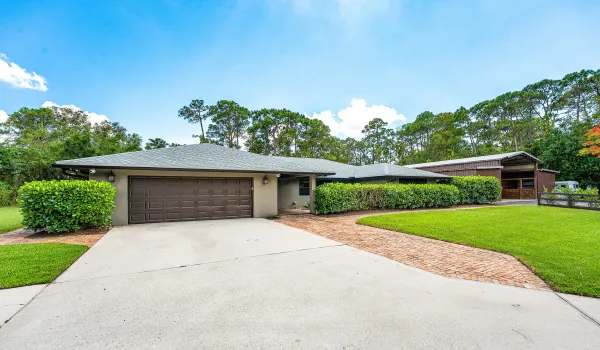 004-1353059thCourtNorth-WestPalmBeach-FL
