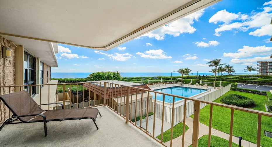 Southeast Ocean Views From Balcony