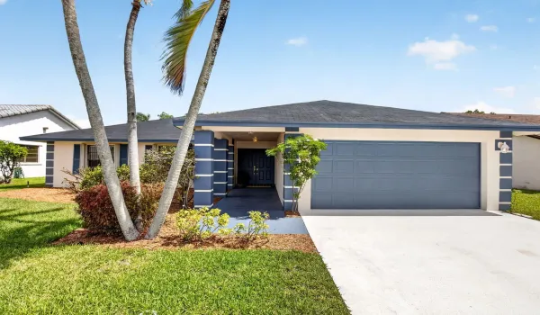 FABULOUS SINGLE FAMILY HOME!