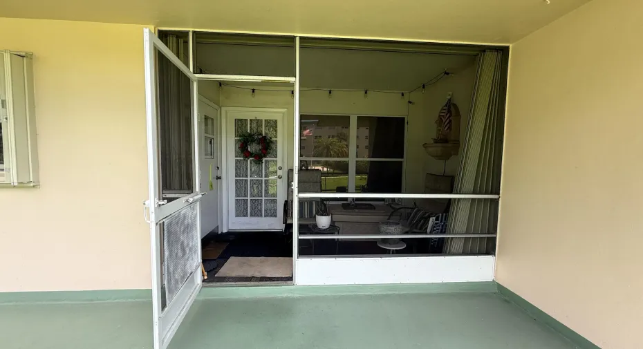 Screen Front Porch
