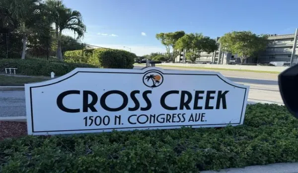Welcome to Cross Creek!