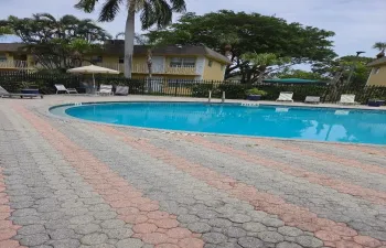 5186 NE 6th Apt 715 POOL 2