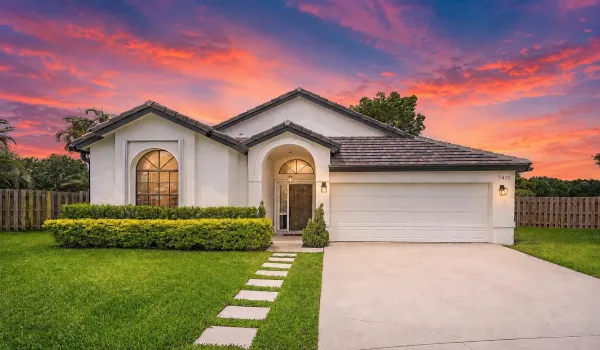Welcome to Your DREAM Home!