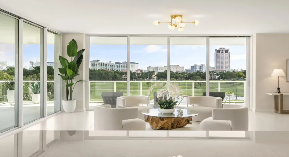 Open Corner Living Space (1)