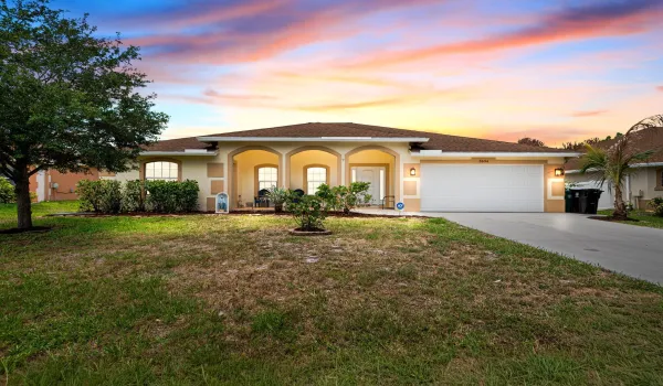 3-web-or-mls-3634 SW Margela St - 3