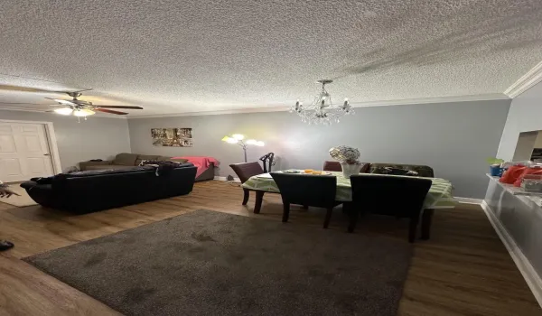 8341 SANDS POINT DINING LIVING