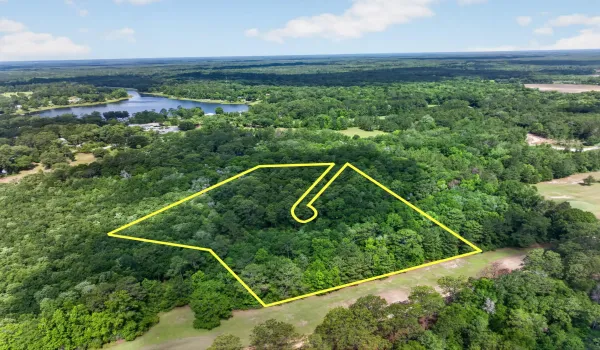 APPROXIMATE property boundary lines are superimposed. See Holmes County website for official Plat Map with exact boundaries.