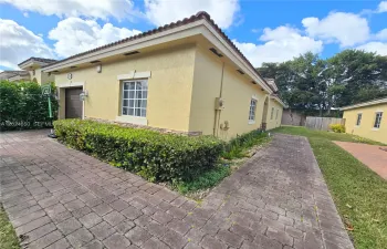 Townhouse For Sale