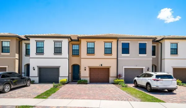001-4824ChantillyRoad-LakeWorth-FL-33467