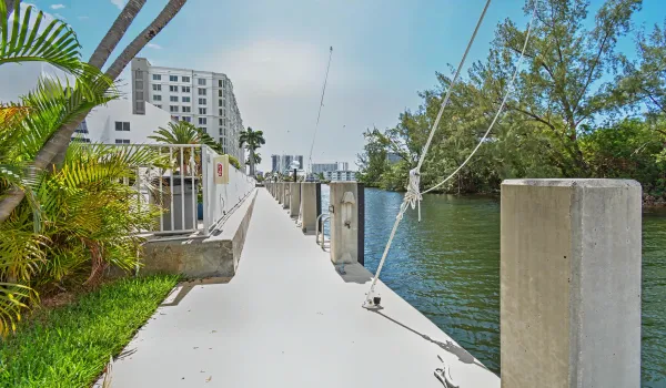 1_2840 NE 14TH STREET CAUSEWAY 405A (ANN