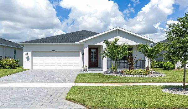 8667 Dahlia CIR