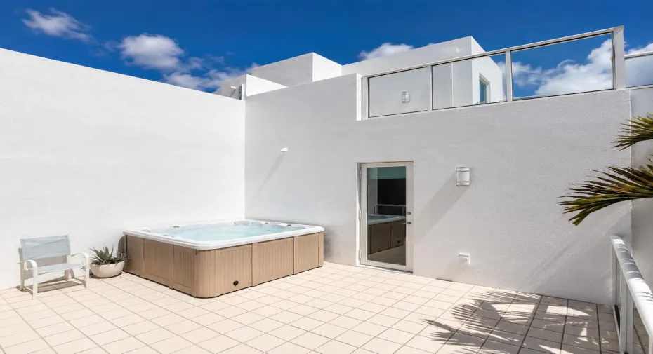Hot Tub