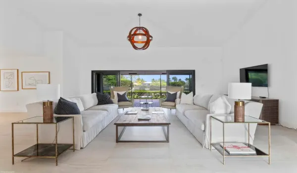 15455 DE Havilland Ct 018